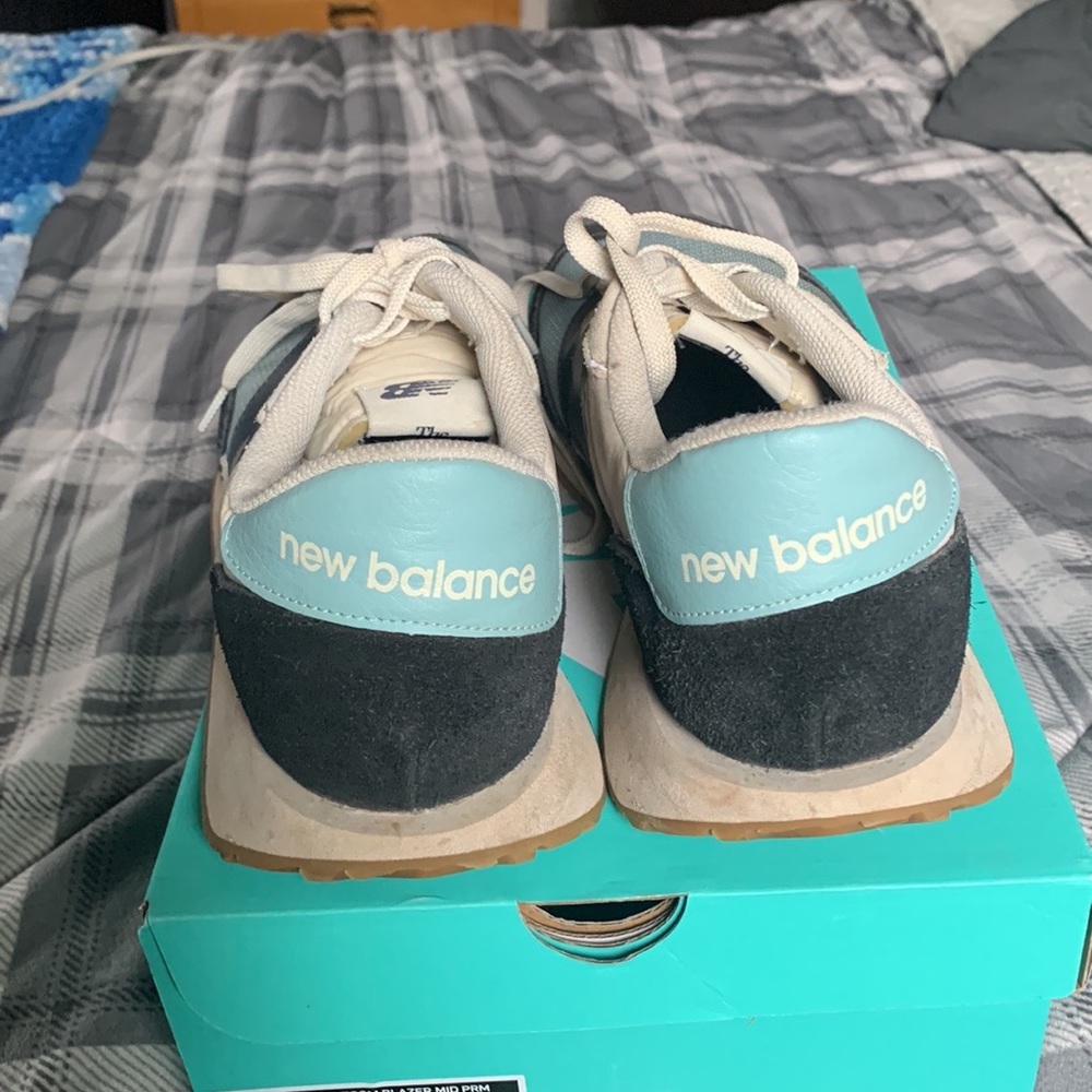 New Balance 237’s - Picture 3 of 3